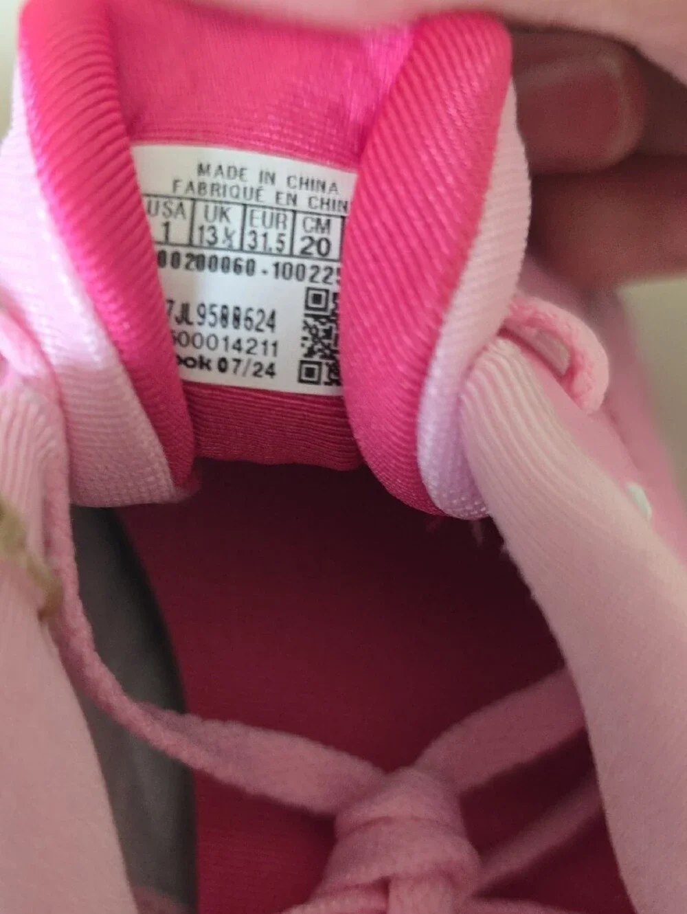 Reebok Kids Light Pink Sneakers with Hot Pink Accents Size 1